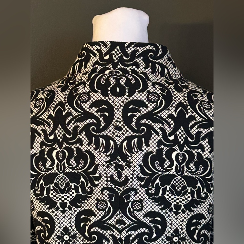 Talbots Blazer Jacket Stand Collar 3/4 Sleeve Black & Beige Paisley Damask 4P - Picture 5 of 7